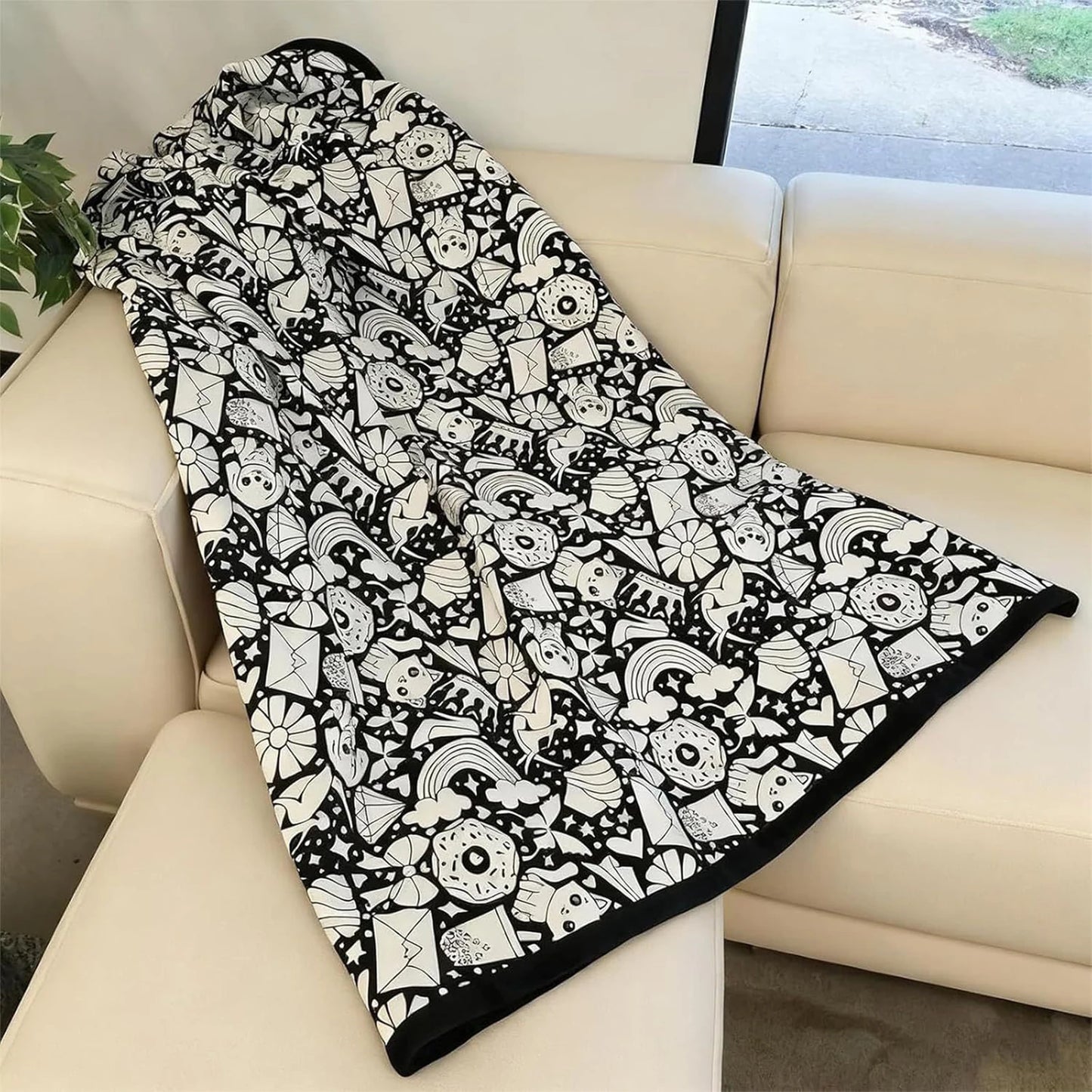 BLANKETIKO™ COLORING BLANKET